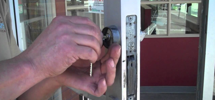 commercial door lock repair Bostonia