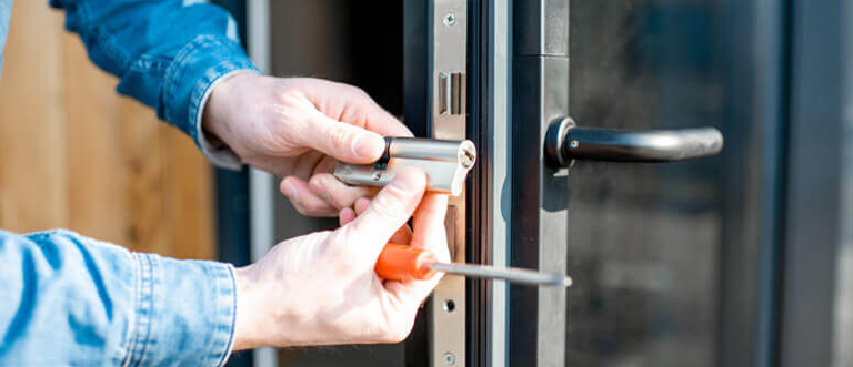 Commercial Locksmith Bostonia
